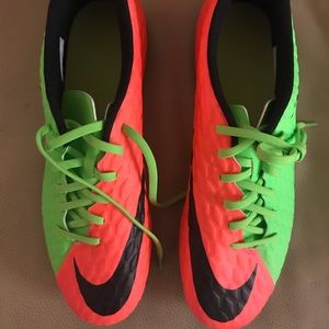 Men’s Nike Hypervenom Soccer Cleats
